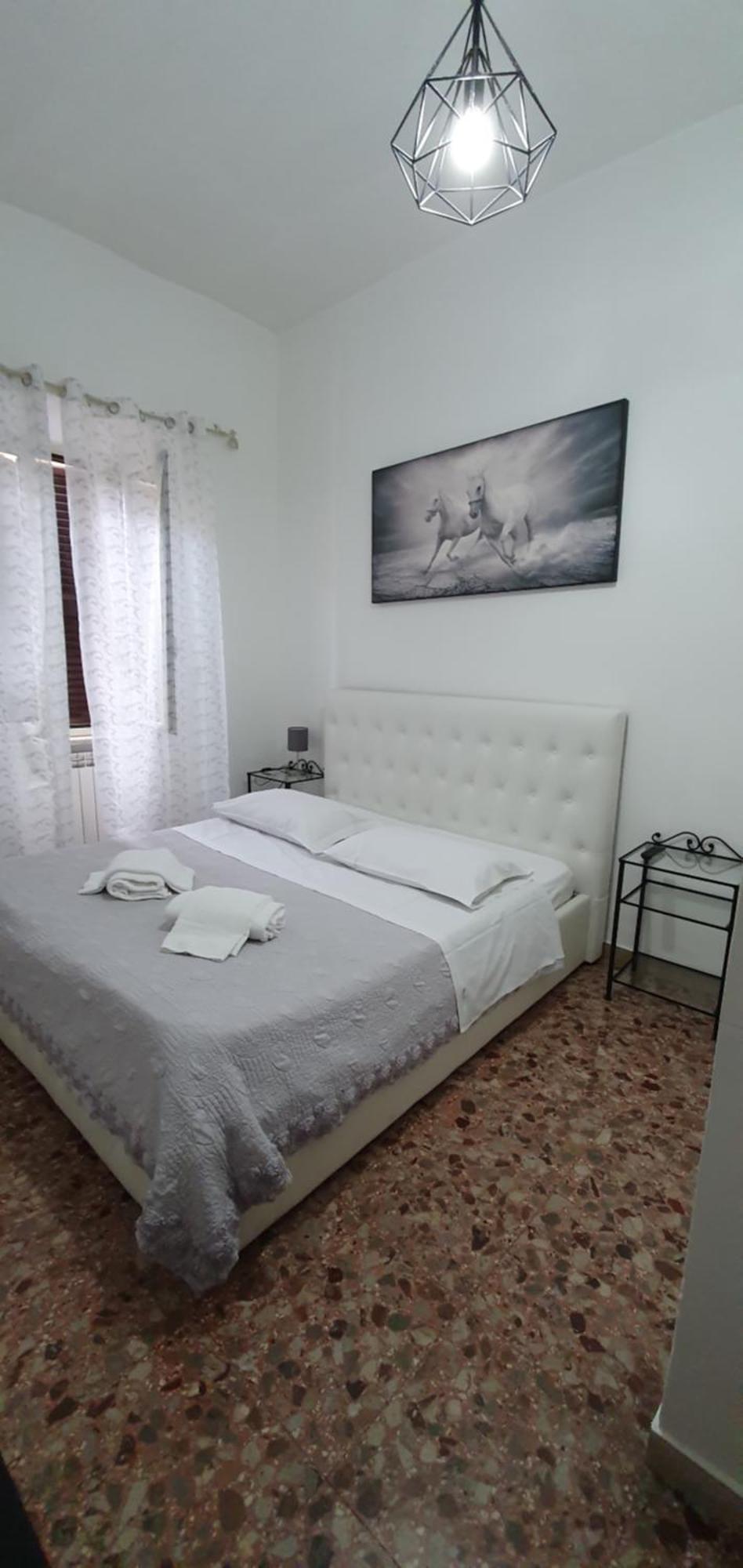 Bed & Breakfast Turistico Di Fuoco C *